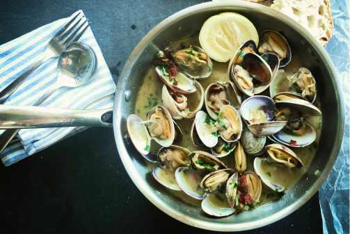 왕바지락 크림 차우더 요리 완성 사진